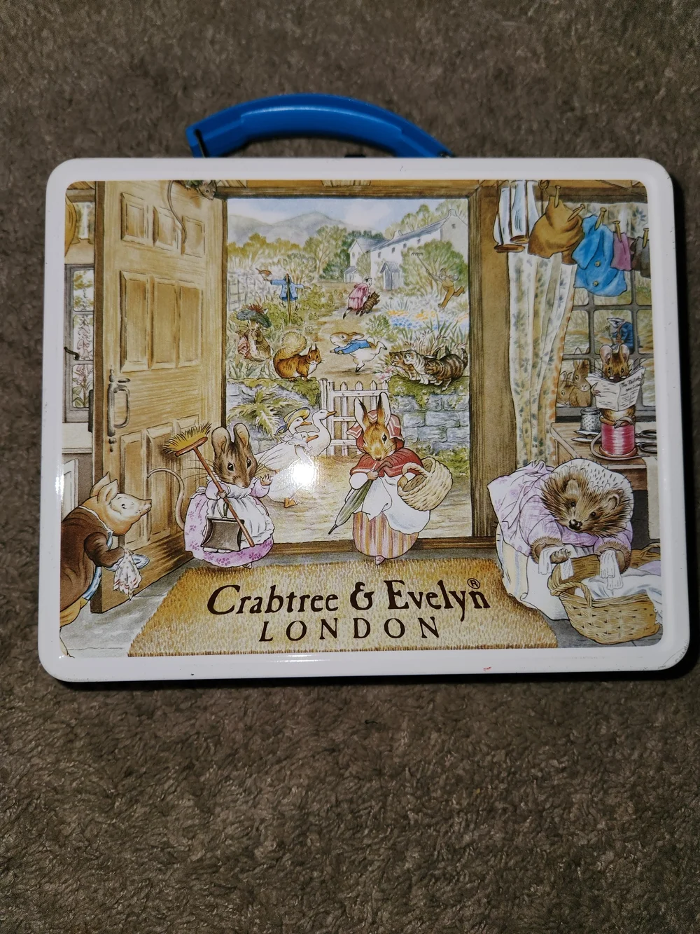 Crabtree & Evelyn London Decorative Tin Lunchbox with Blue Handle